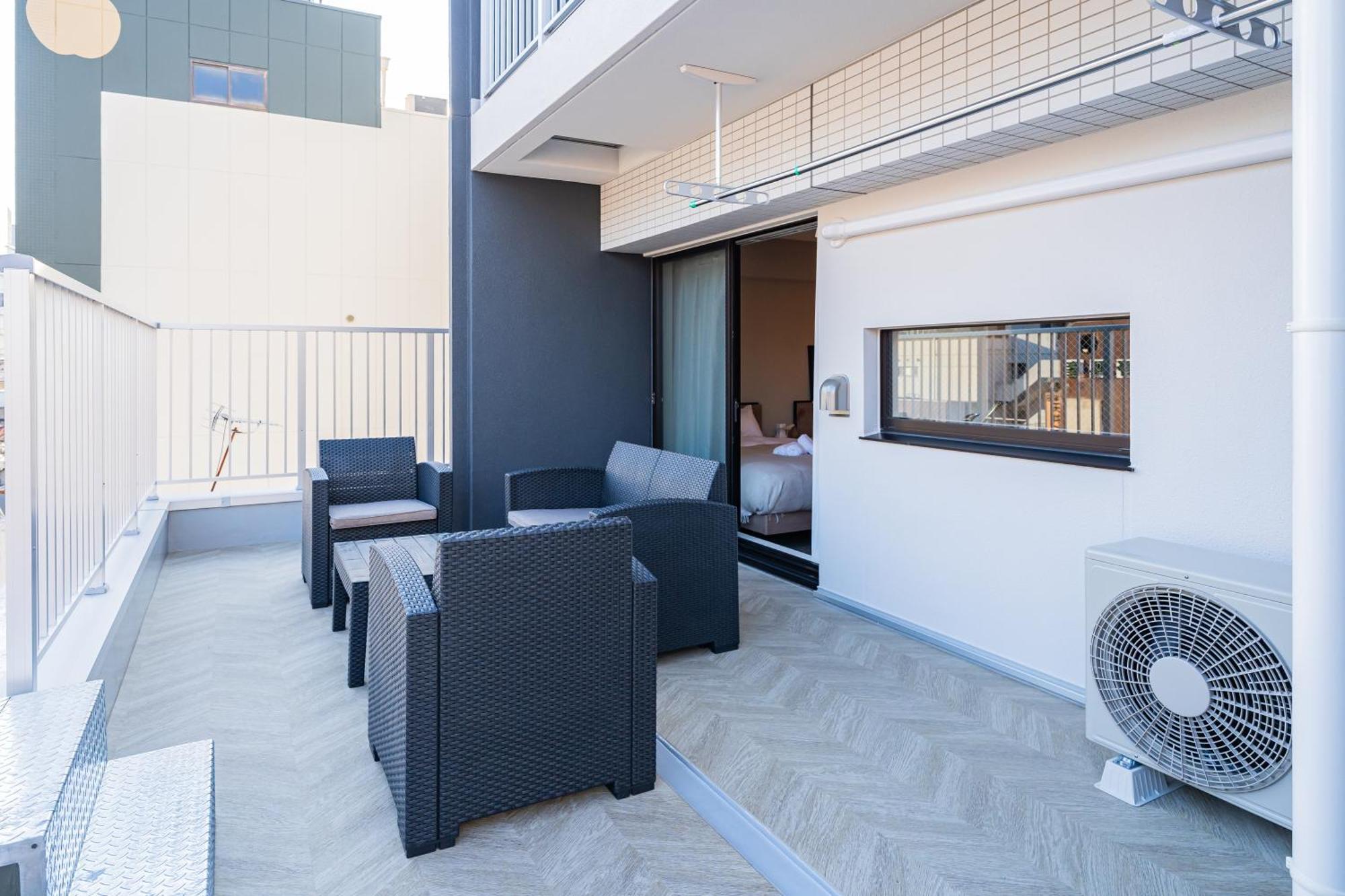 Apartment Hotel 11 Umeda Kamiyama Osaka Exterior photo